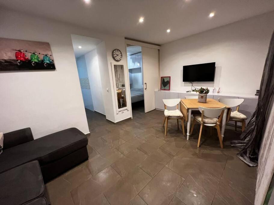 Great Apartment Close To Plaza De Torres Alicante Bagian luar foto